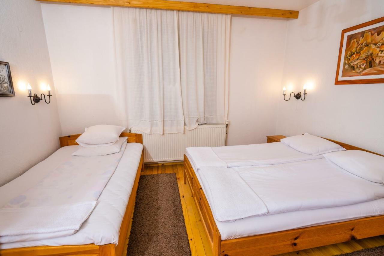 Toni'S Guest House Melnik  Esterno foto