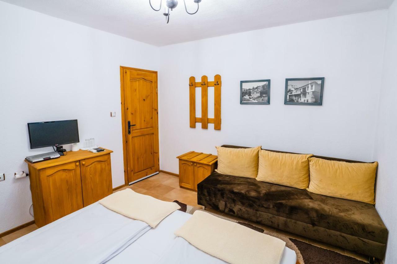 Toni'S Guest House Melnik  Esterno foto